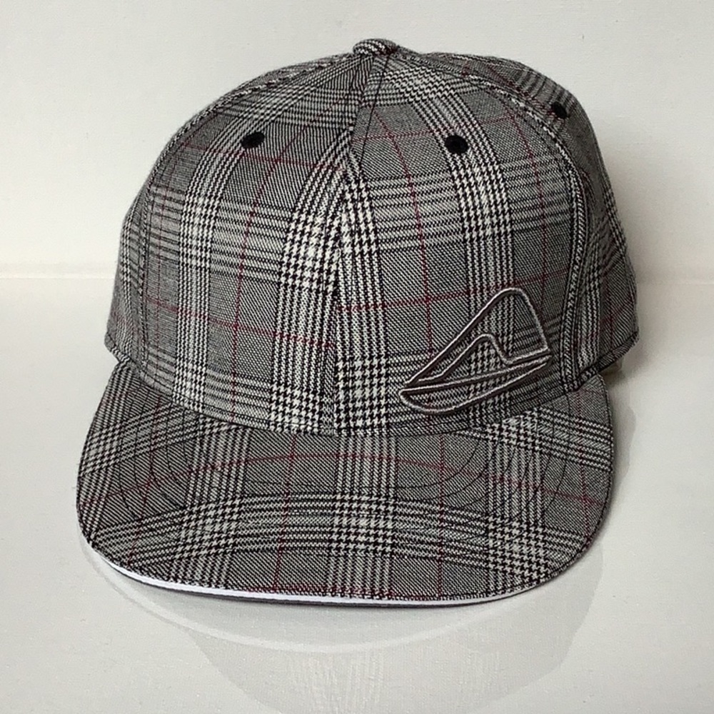 EUC Reef Green is Good Plaid hat Black, White & Crimson 6 panel in Size M